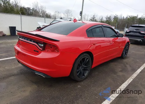 2016 Dodge Charger Sxt z USA, uszkodzony, nr VIN 2C3CDXHG1GH247498